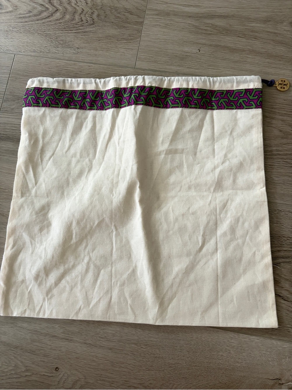 Tory Burch Cream Drawstring Dust Bag